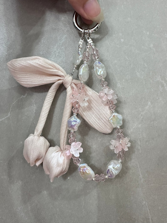 pink flower keychain